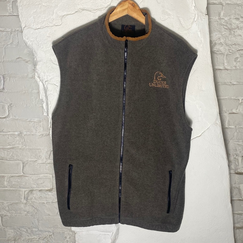 Ducks Unlimited Mens XL Fleece Vest Brown Full Zip Embroidered Logo Outdoors